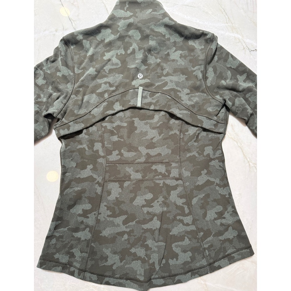 Lululemon Define Jacket Heritage Camo Olive Green Twill Women's 12 #109 - Picture 13 of 16